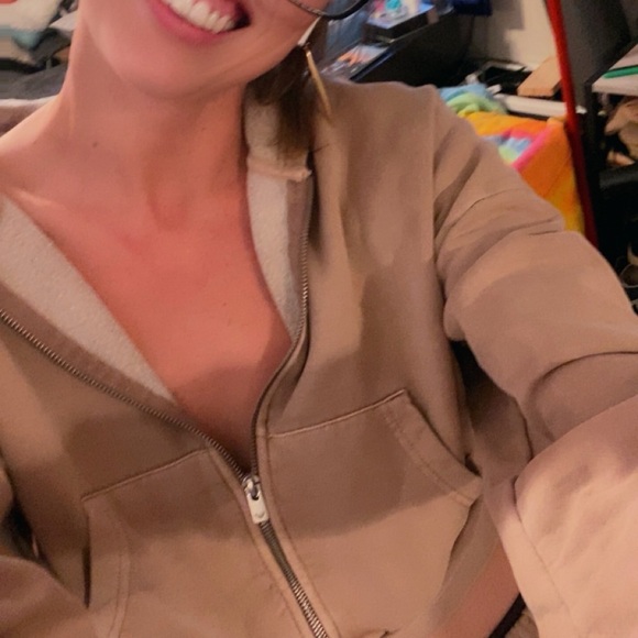 Roxy Beige Lounge Set - Picture 6 of 12